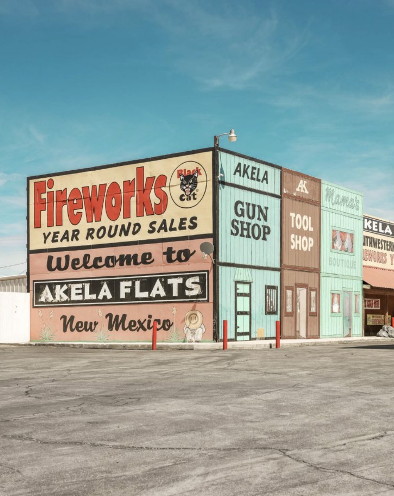 signage - Fireworks Black Akela A Mama's Kela Uthwestern Eworks Y Boutique Year Round Sales Welcome to Akela Flats New Mexico Gun Tool Shop Shop